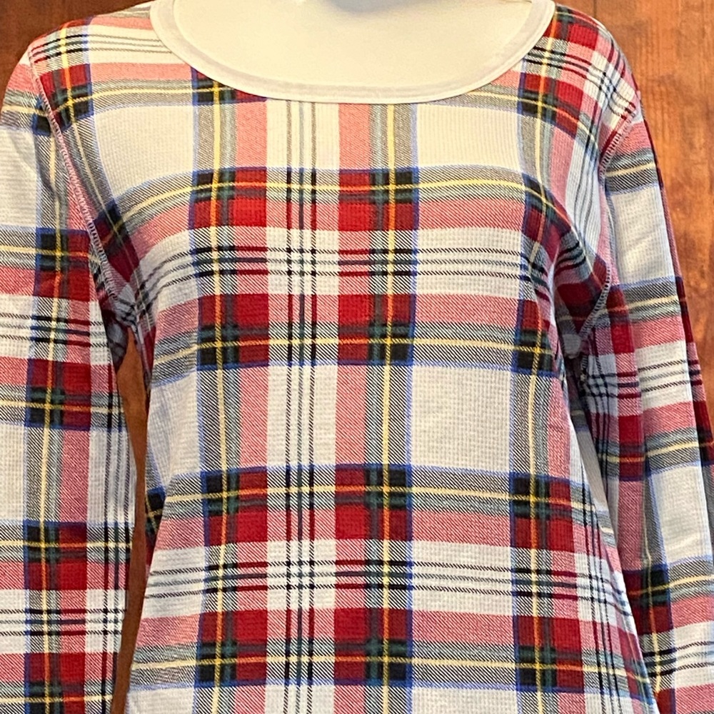 Plaid Old Navy thermal top NEW